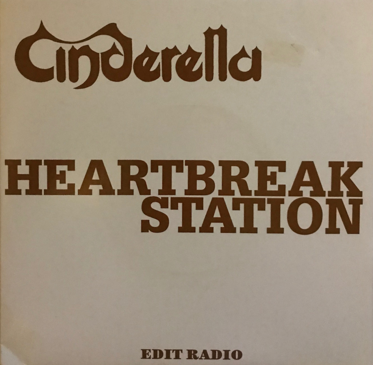 ミュージック Cinderella /In Concert: The Heartbreak img_4897.jpeg?fit=1200,1175&ssl=1