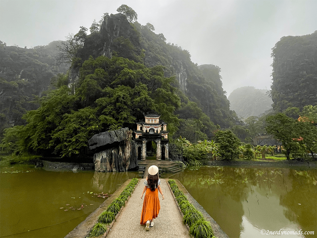 Bich Dong Pagoda, Vietnam