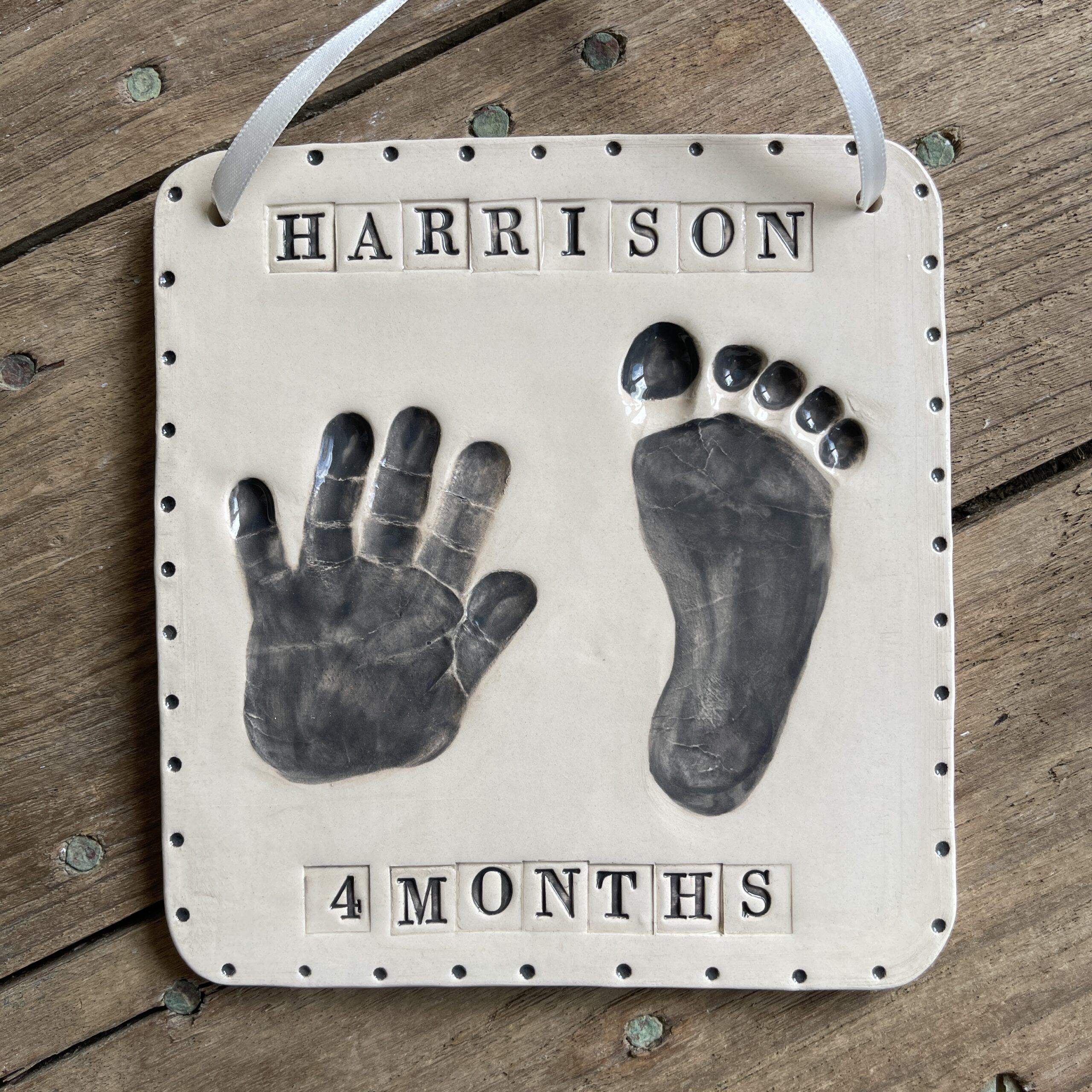 Clay Imprint in Dark Grey