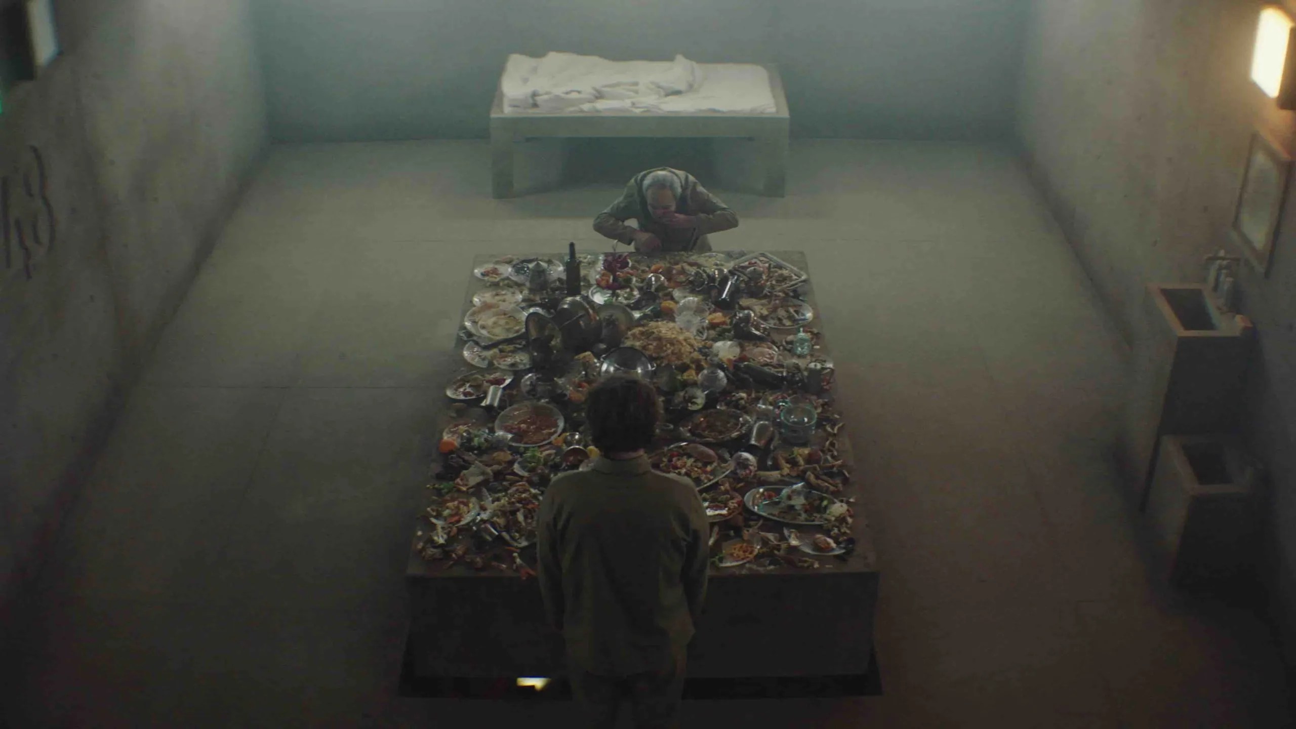 The Platform (2019) Explained: Plot, Themes & Ending – Flickside