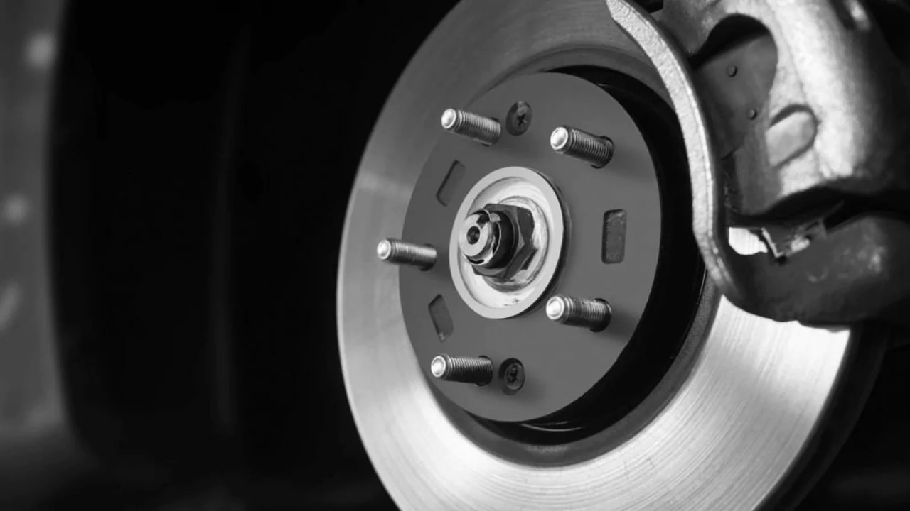Broken Wheel Stud Symptoms
