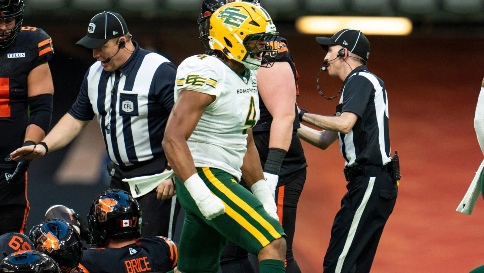 Edmonton Elks' Defensive Line Takes a Hit: Barlow and Newell Out for the Season (2026)