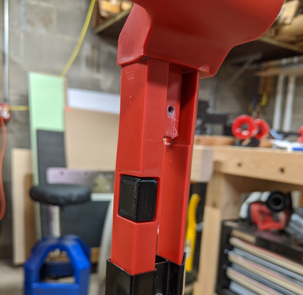 Lock Block for Milwuakee Packout Rolling Toolbox 3D Prints