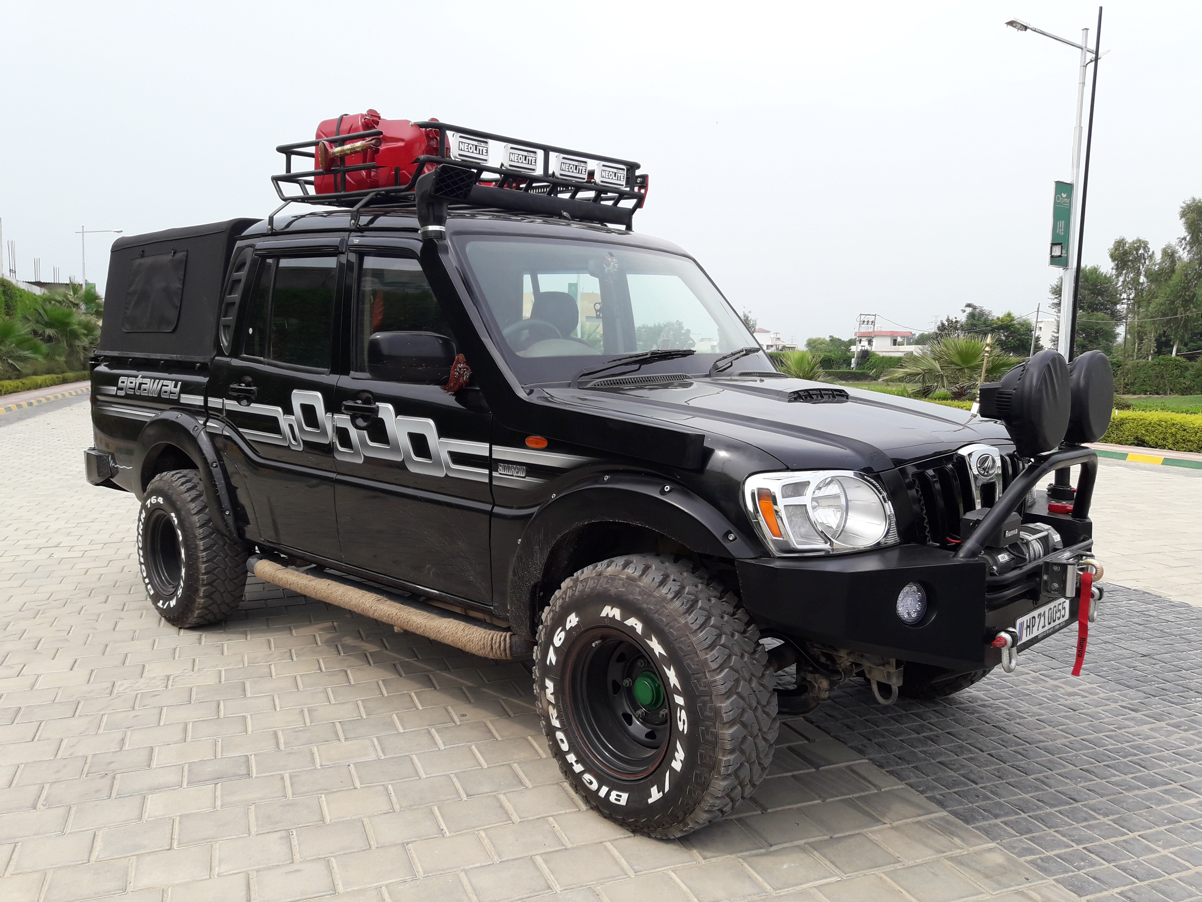 Mahindra scorpio cars modified
