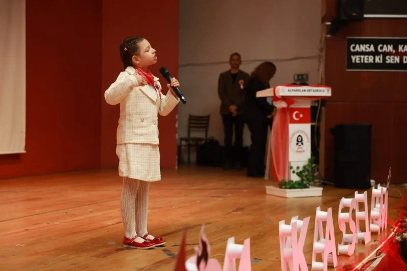 Derince’de Öğretmenler Günü Coşkusu!
