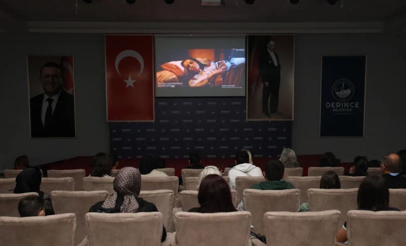 Atatürk’ün Aydınlık Mirası Derince’de Yaşatıldı!