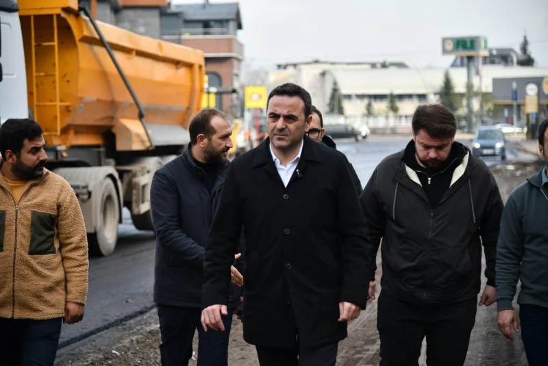 Başkan Özlü’den Başiskele’deki Yol Çalışmalarına Yakın Takip!