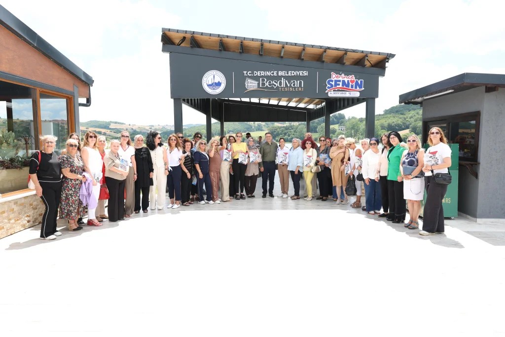 Başkan Gökçe’den kadın muhtarlara destek!