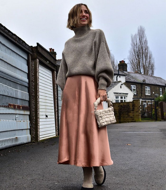 Long skirt outfit ideas winter