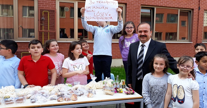 Geliri lösemili kardeşlerine!