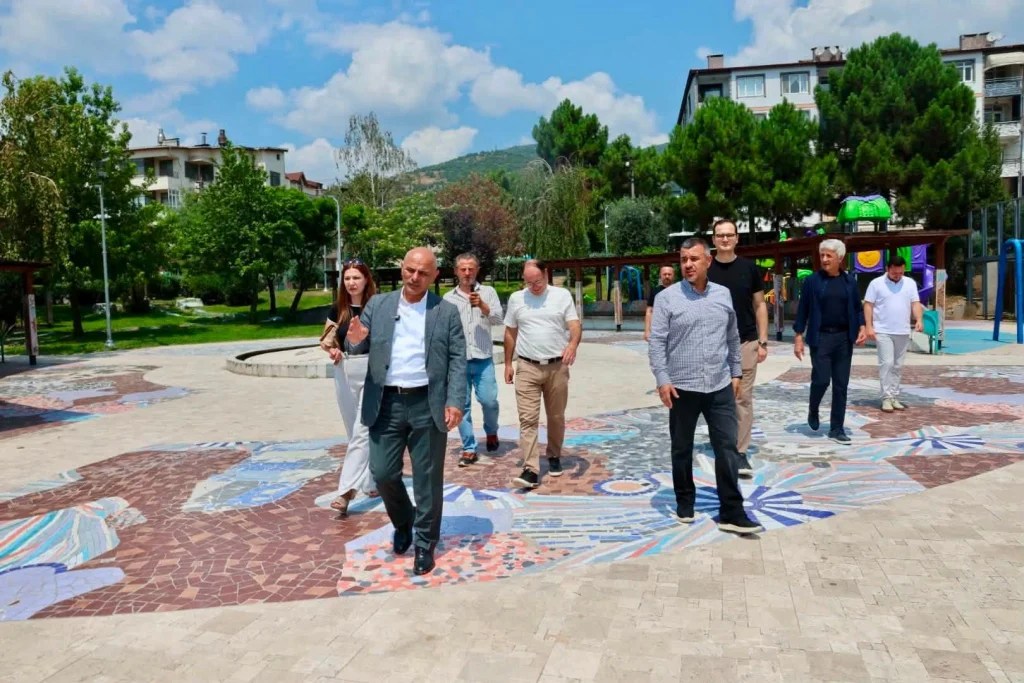 Mehmet Akif Ersoy Caddesi yenileniyor