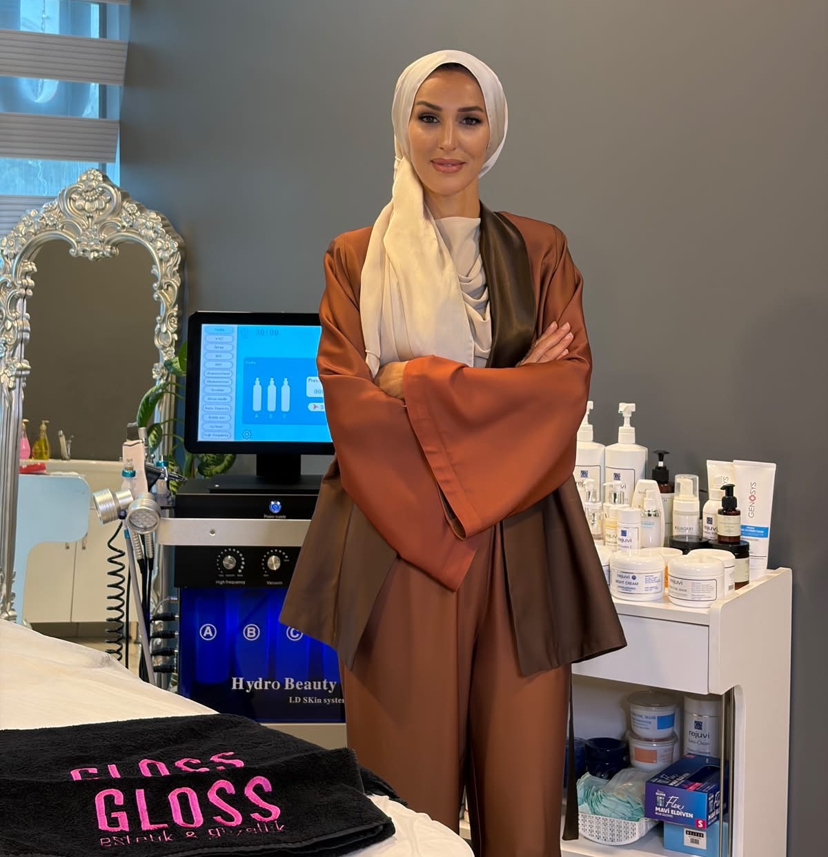 Gülay Şenel İmzalı Gloss Estetik, Gebze’de Güzelliğin Adresi