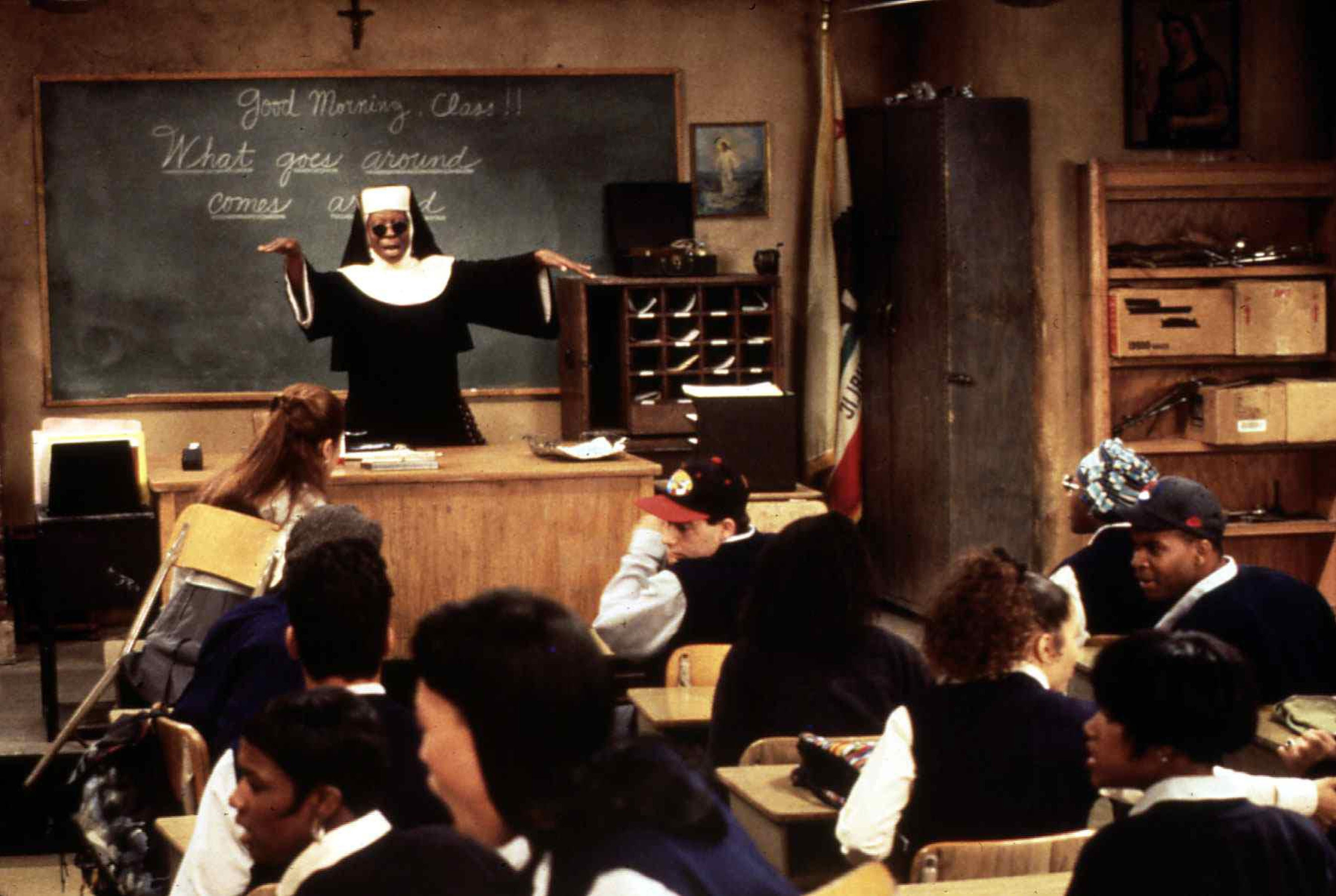 Movie trailer locker claims no ownership of content. Sister Act 2 4columns
