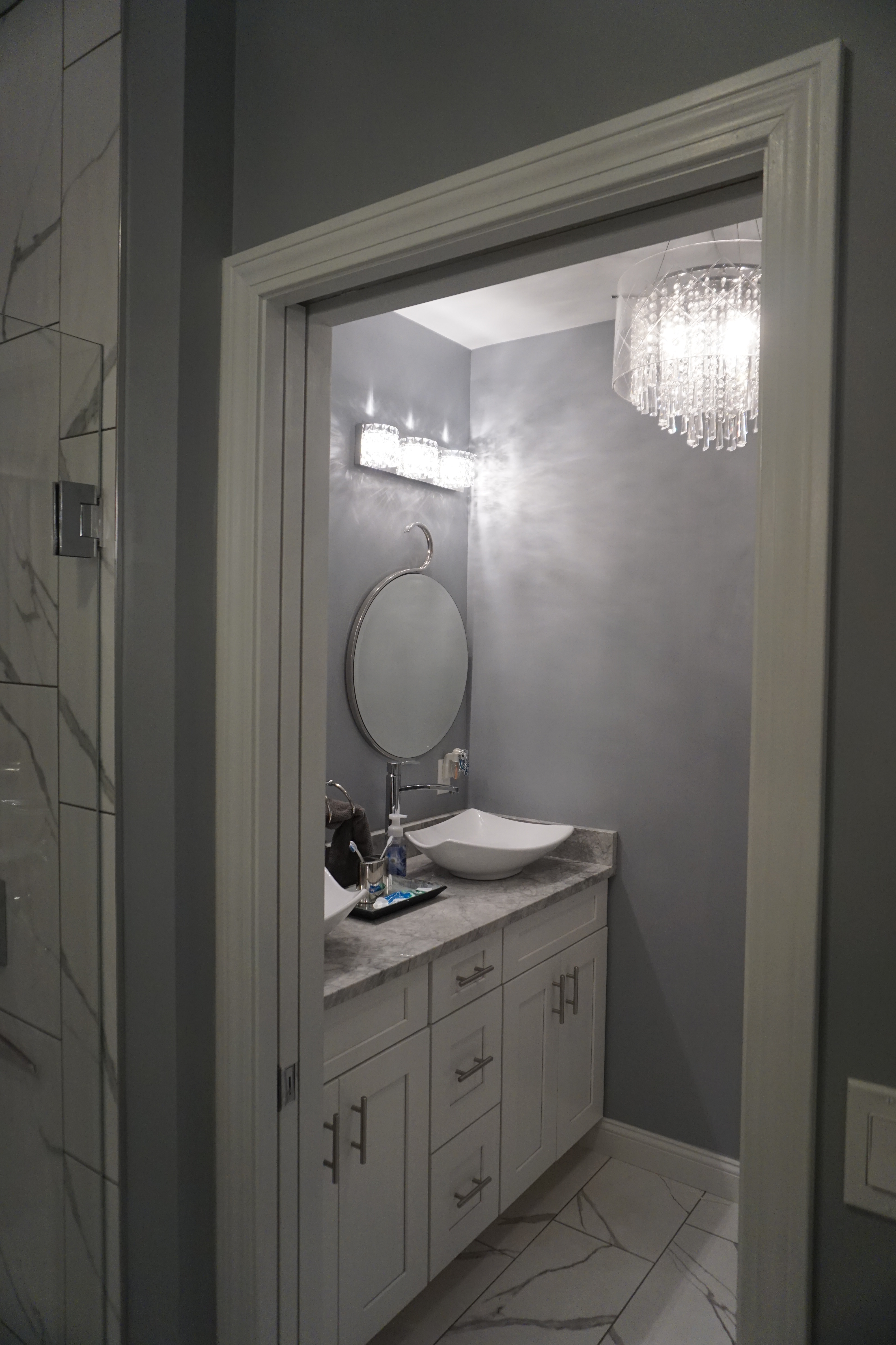 A Peak at the Vanity