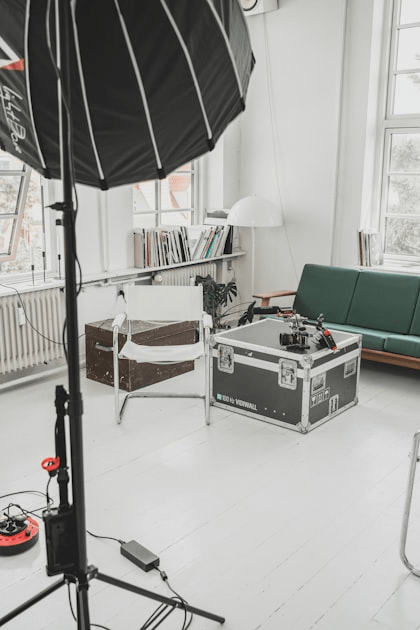 Maximizing Creativity in Content Creation with Green Screens