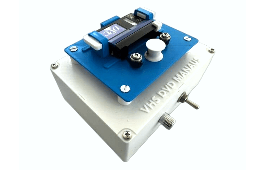 Mini DV Tape Cleaner