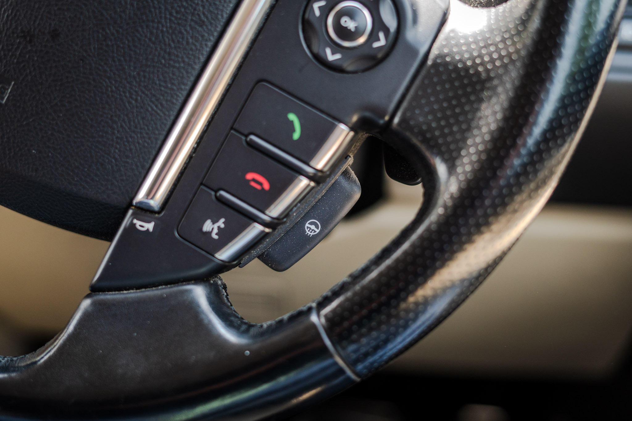 Range Rover Sport HSE photograph