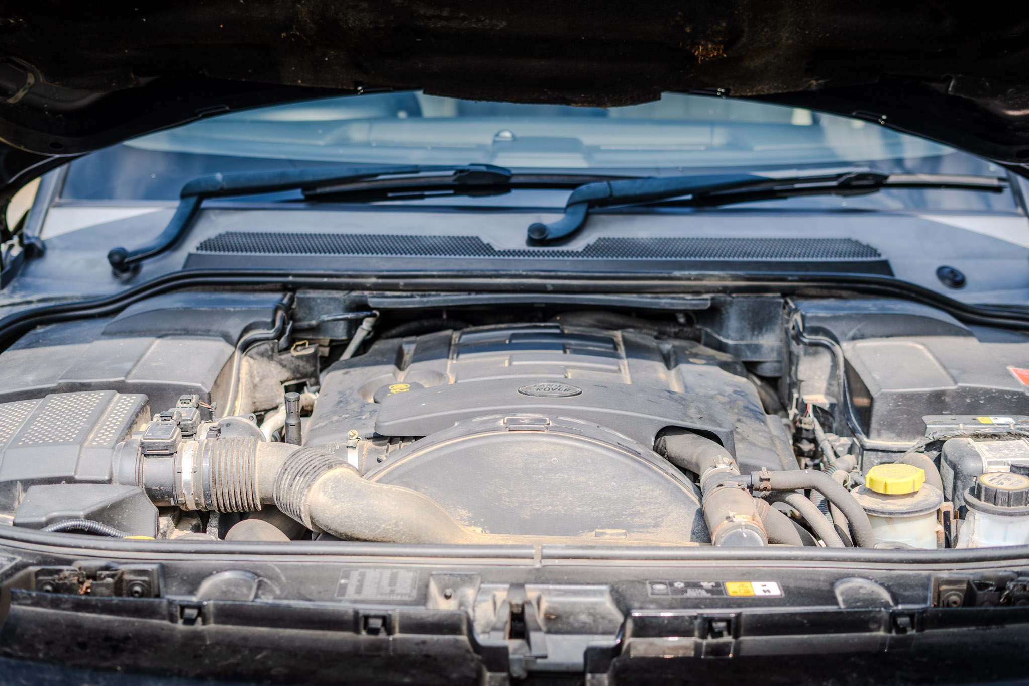 Range Rover Sport HSE photograph
