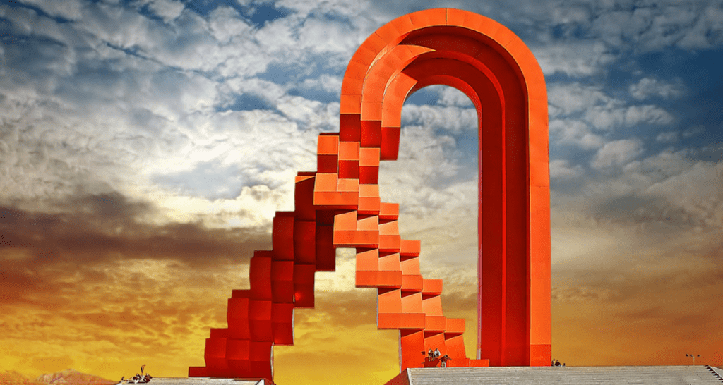 Monumento arquitectónico abstracto Chihuahua