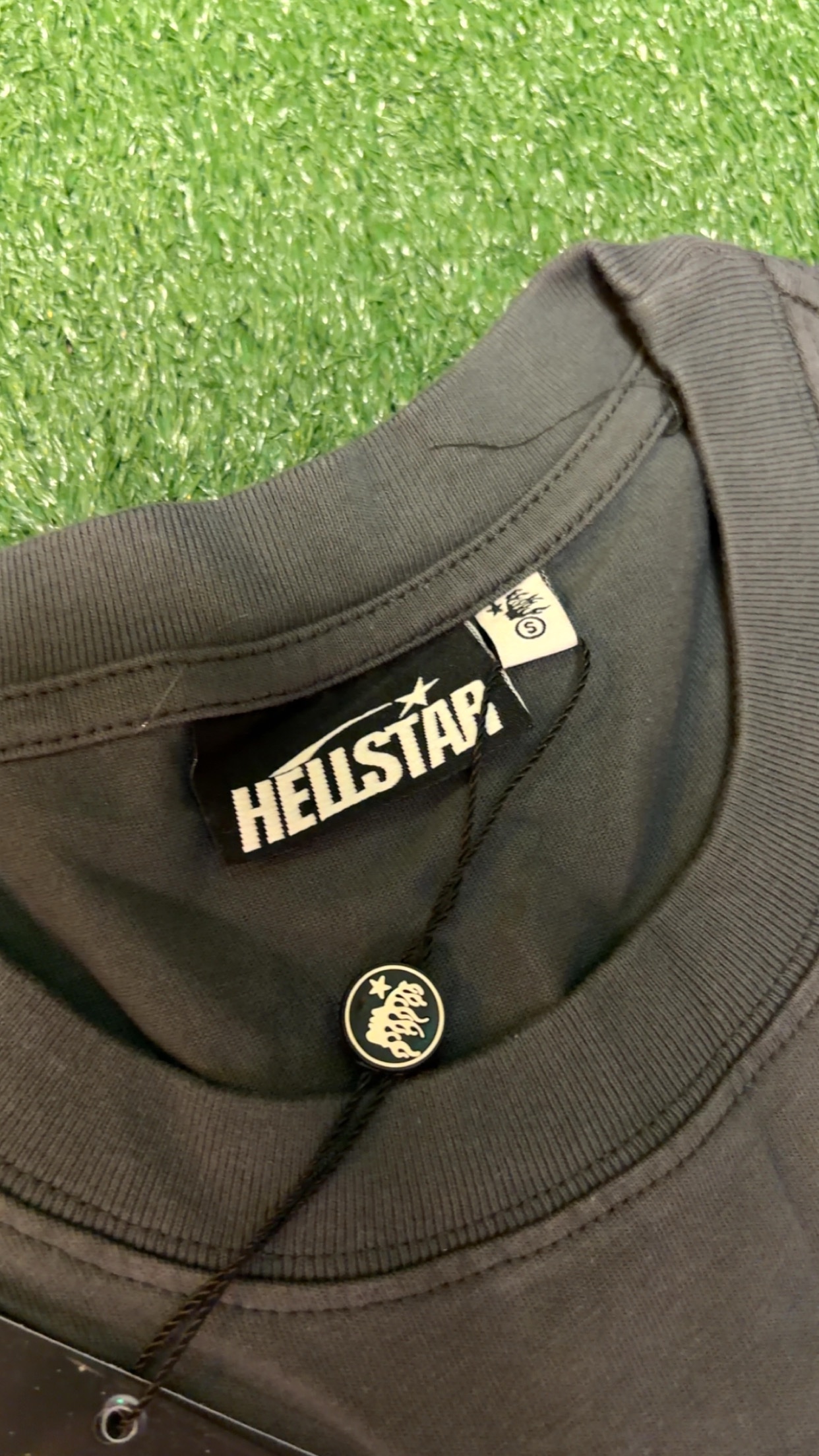 Hellstar Grey & Green T-Shirt - Image 4