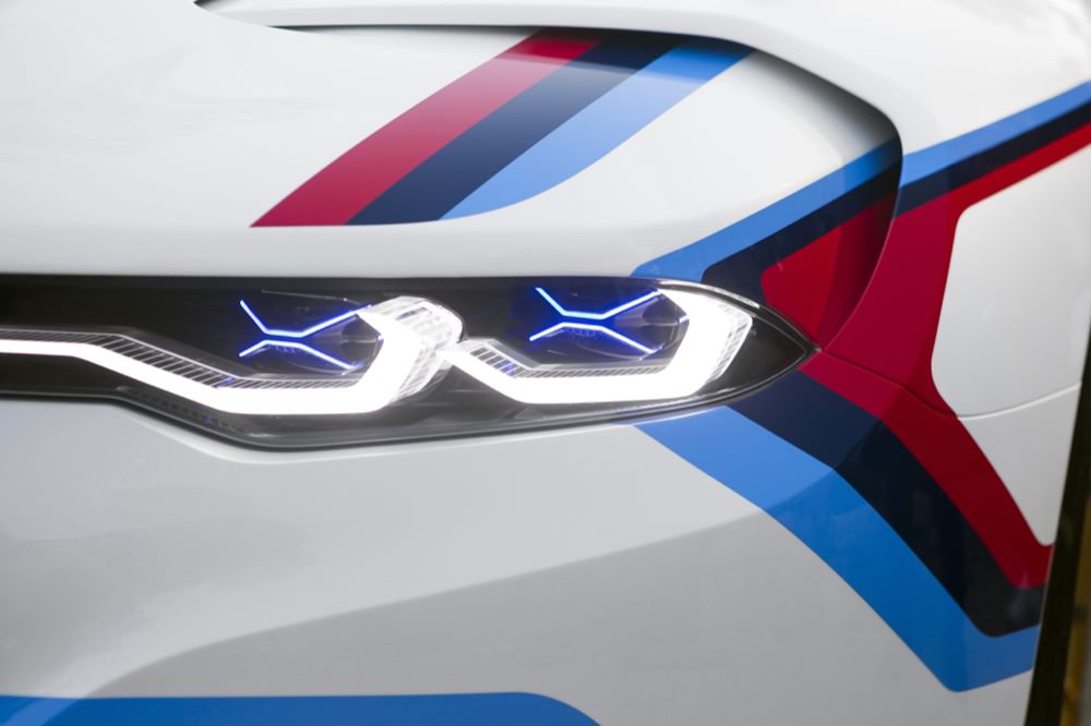 Bmw 3 0 Csl Hommage R In Detail