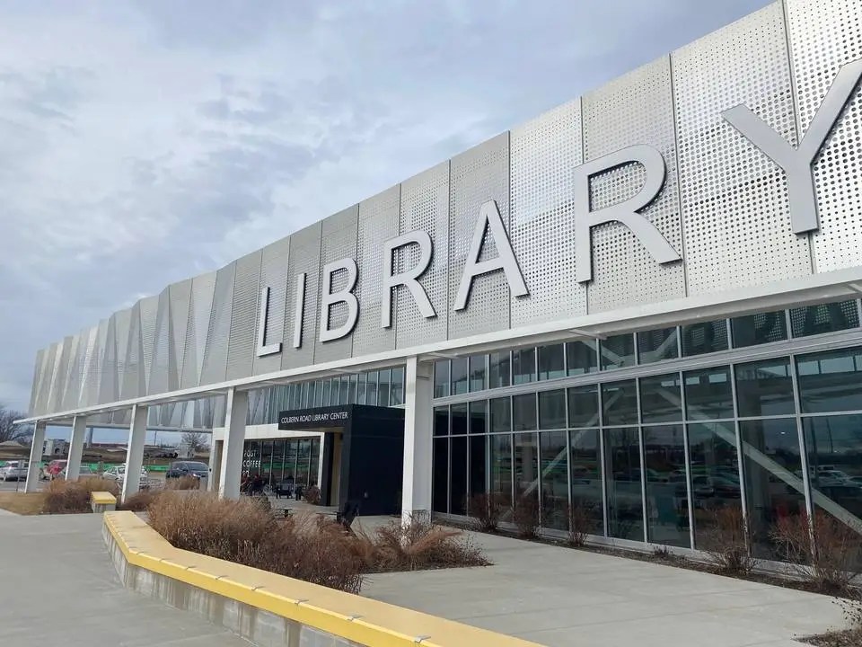 LibraryPhoto-ColbernBuilding-Feb2024