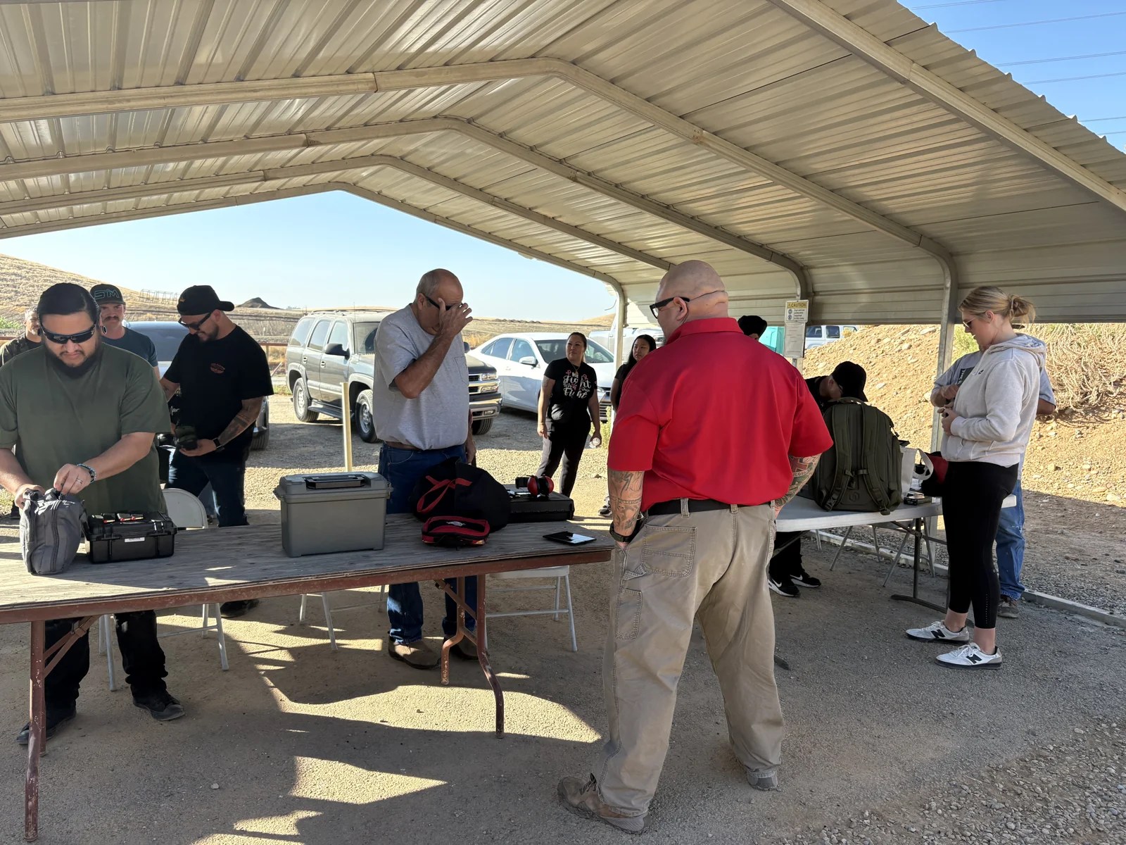 559CCW students attending a range safety briefing at Fresno Rifle and Pistol Club