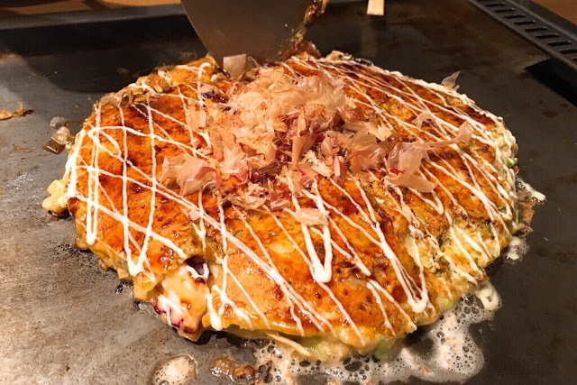 【大阪】奈良美食明石燒おかる，適合看完小鹿以後大吃一頓的餐廳