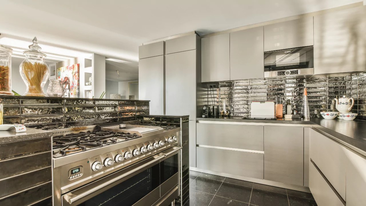 How to Clean Stainless Steel