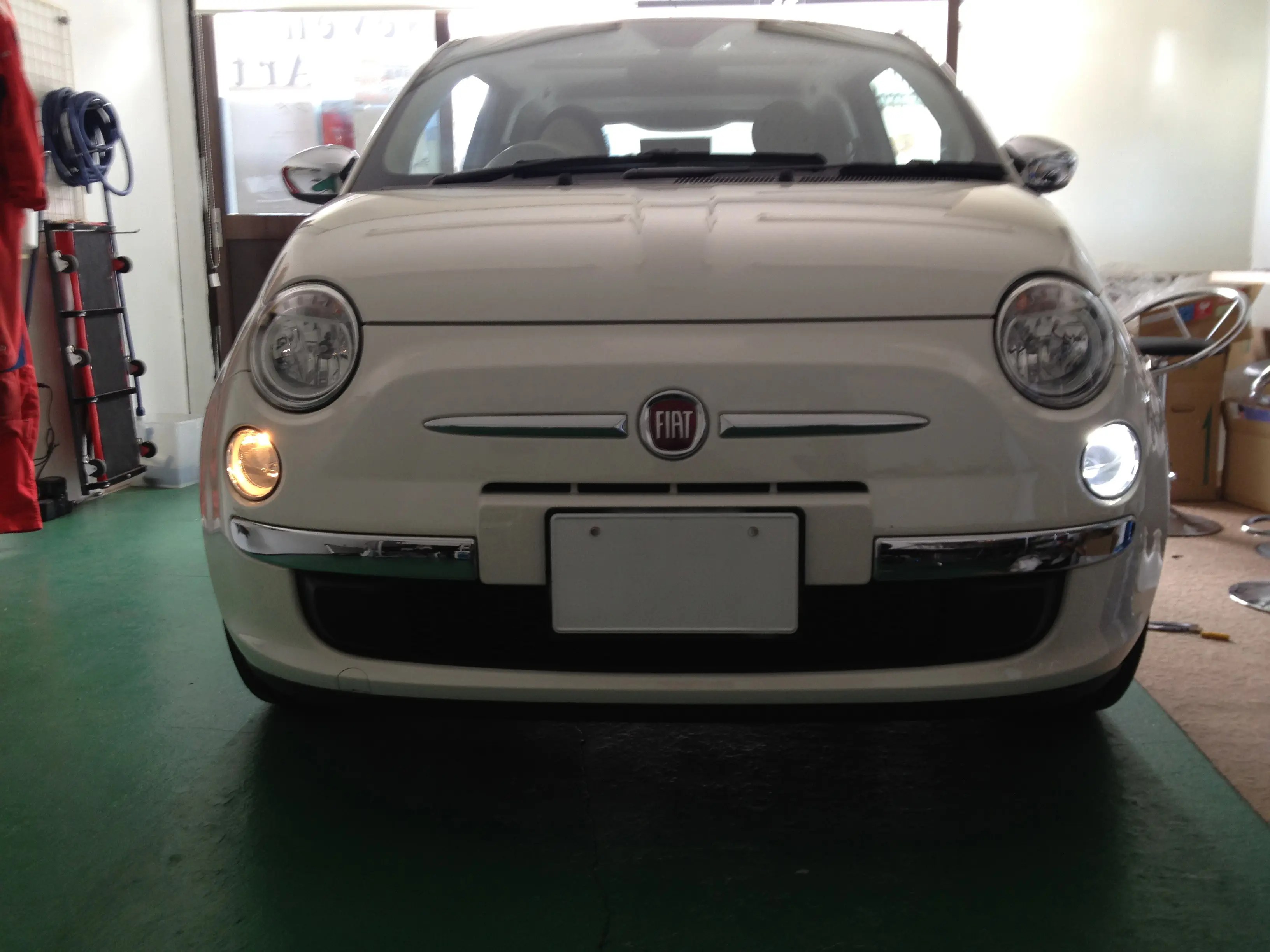 FIATフィアット500ポジションランプLED化 – ハヤシモータースwith