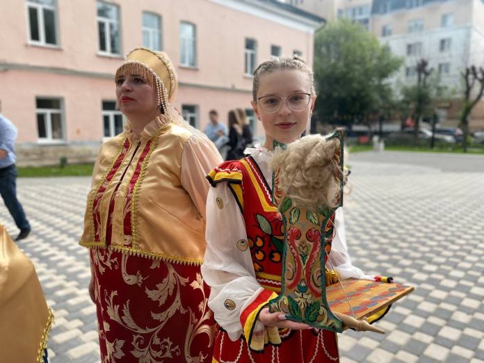 В Рязани стартовал проект «День муниципалитета» В Рязани стартовал проект «День муниципалитета» 1 августа в Штабе общественной поддержки «Единой России» стартовал проект «День муниципалитета». Первым свою презентацию на площадке Штаба представил Шиловский район.