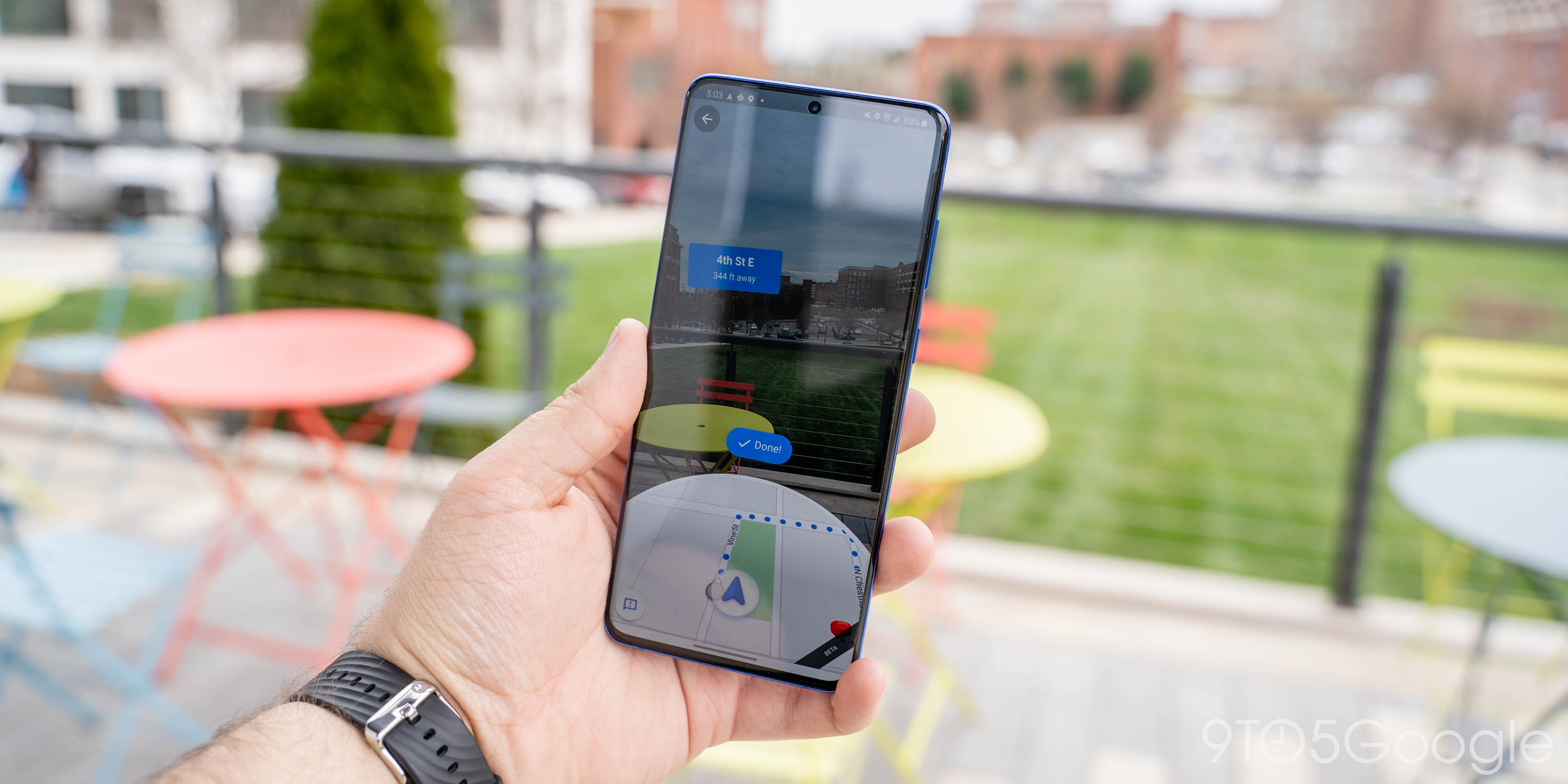 Google Maps Live View using landmarks to aid navigation - 9to5Google