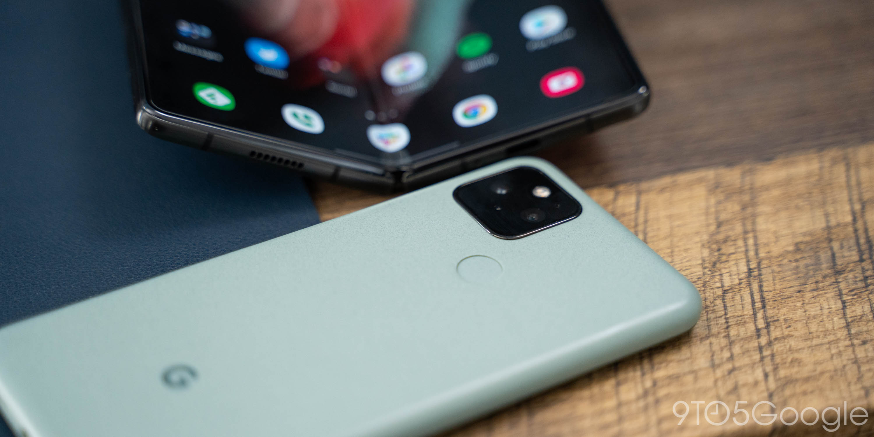 google_pixel_foldable_1.jpg