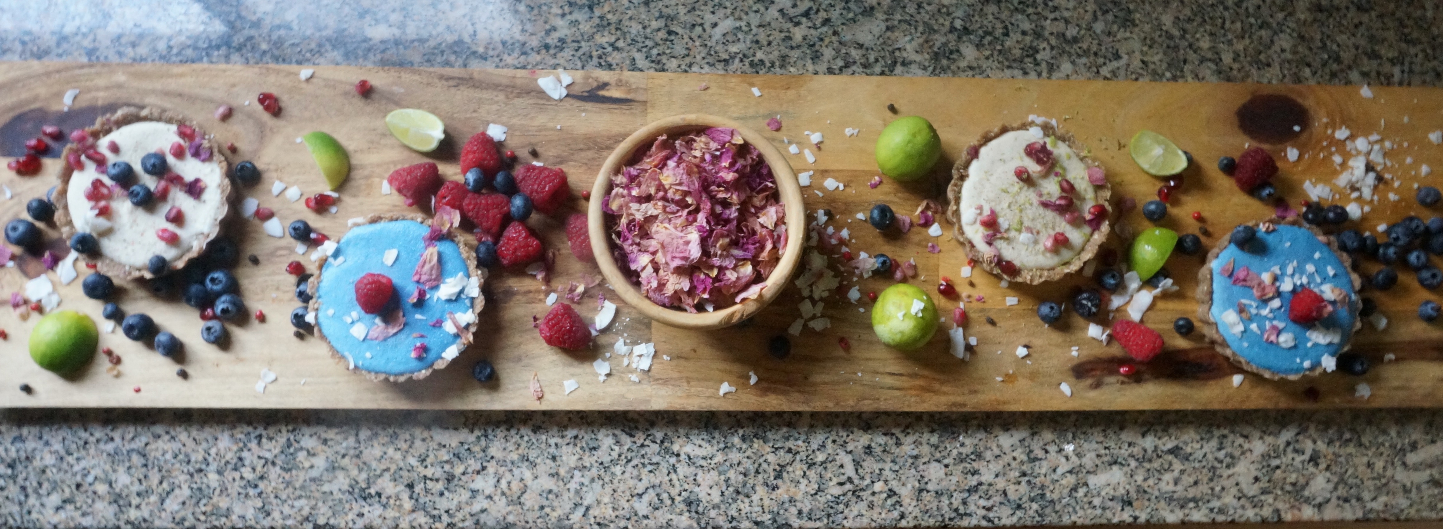 Raw Key Lime & Blue Spirulina Cheesecake