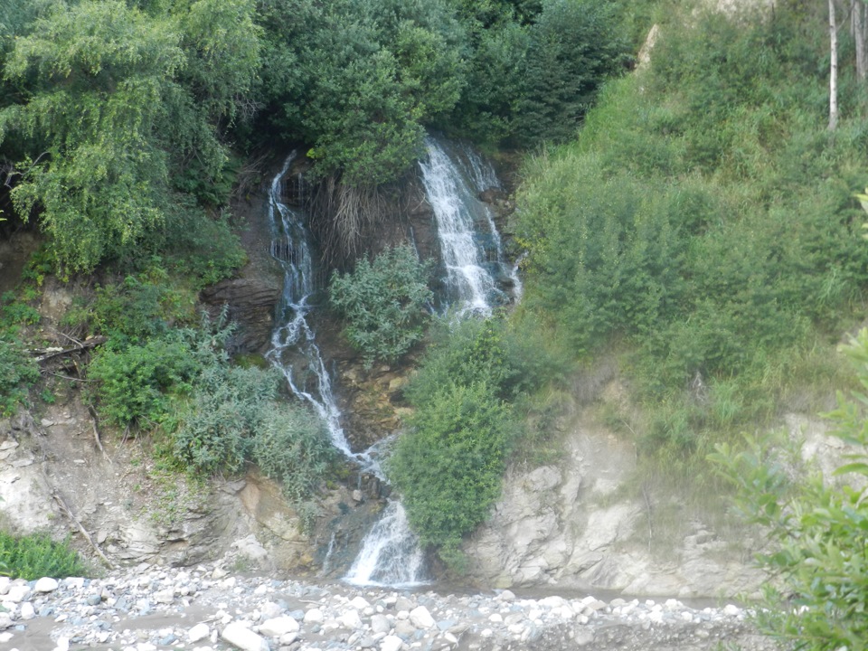 Мы выехали из нальчика в направлении чегема и углубились в ущелье еще на 60. Ushele Bashil Auz Kbr Soobshestvo Ekspedicii Po Rossii Na Drive2