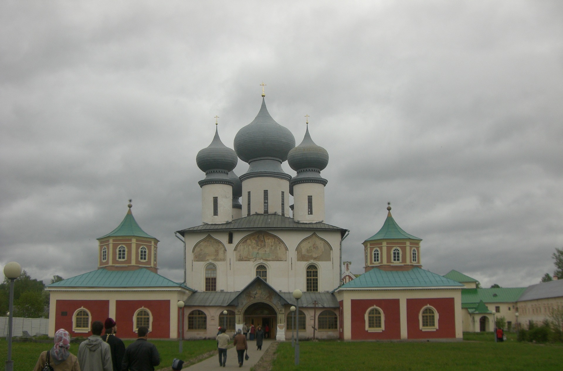 Image Первое знакомство с тихвином произошло в сентябре 2003 года. Poezdka V Tihvinskij Monastyr Drive2
