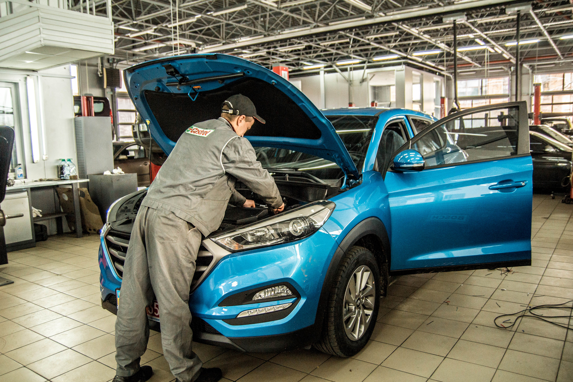 Gn service hyundai ясенево. Сервис центр hyundai. Хендай техобслуживание. Сервис хендай солярис. Техобслуживание hyundai.