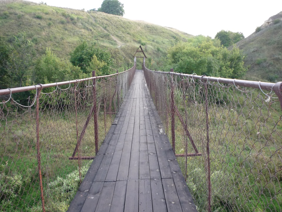 У нас же данный объект находится в доступной близости. Volotovo Lebedyanskij R On Podvesnoj Most Lada 4x4 3d 1 7 L 2010 Goda Na Drive2