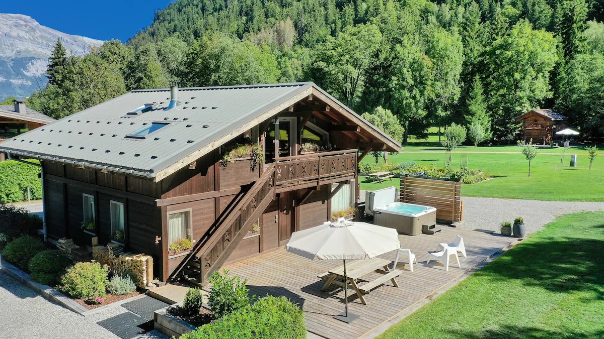 Réservez sans plus tarder votre chalet pour vos vacances sur abritel. Les Contamines Montjoie Vacation Rentals Homes Auvergne Rhone Alpes France Airbnb
