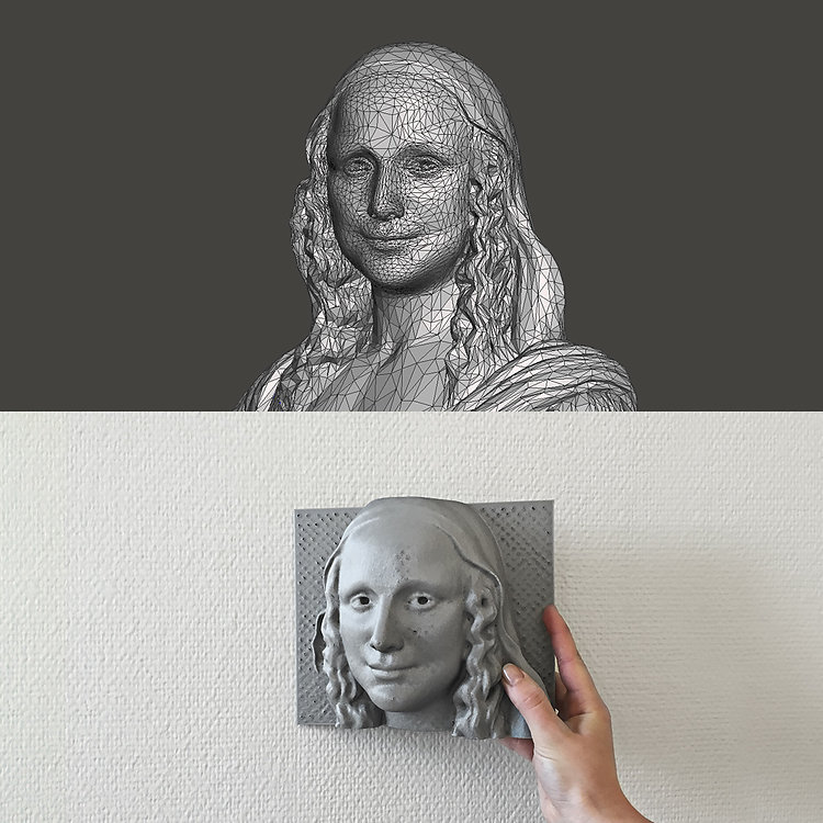mona-black_white