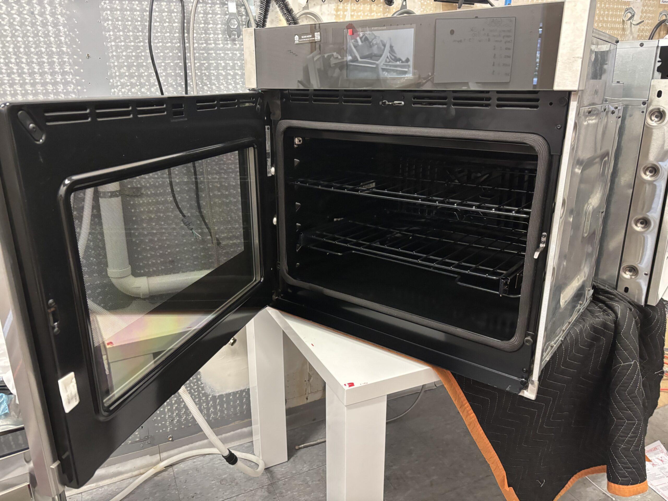 GE Profile 30 in. Smart Single Electric Wall Oven with Left-Hand Side-Swing Doors and Convection in Stainless Steel - Image 4