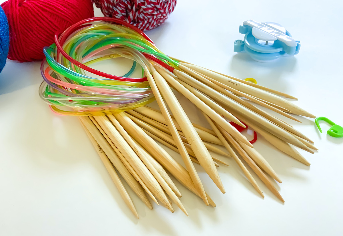 types of knitting needles