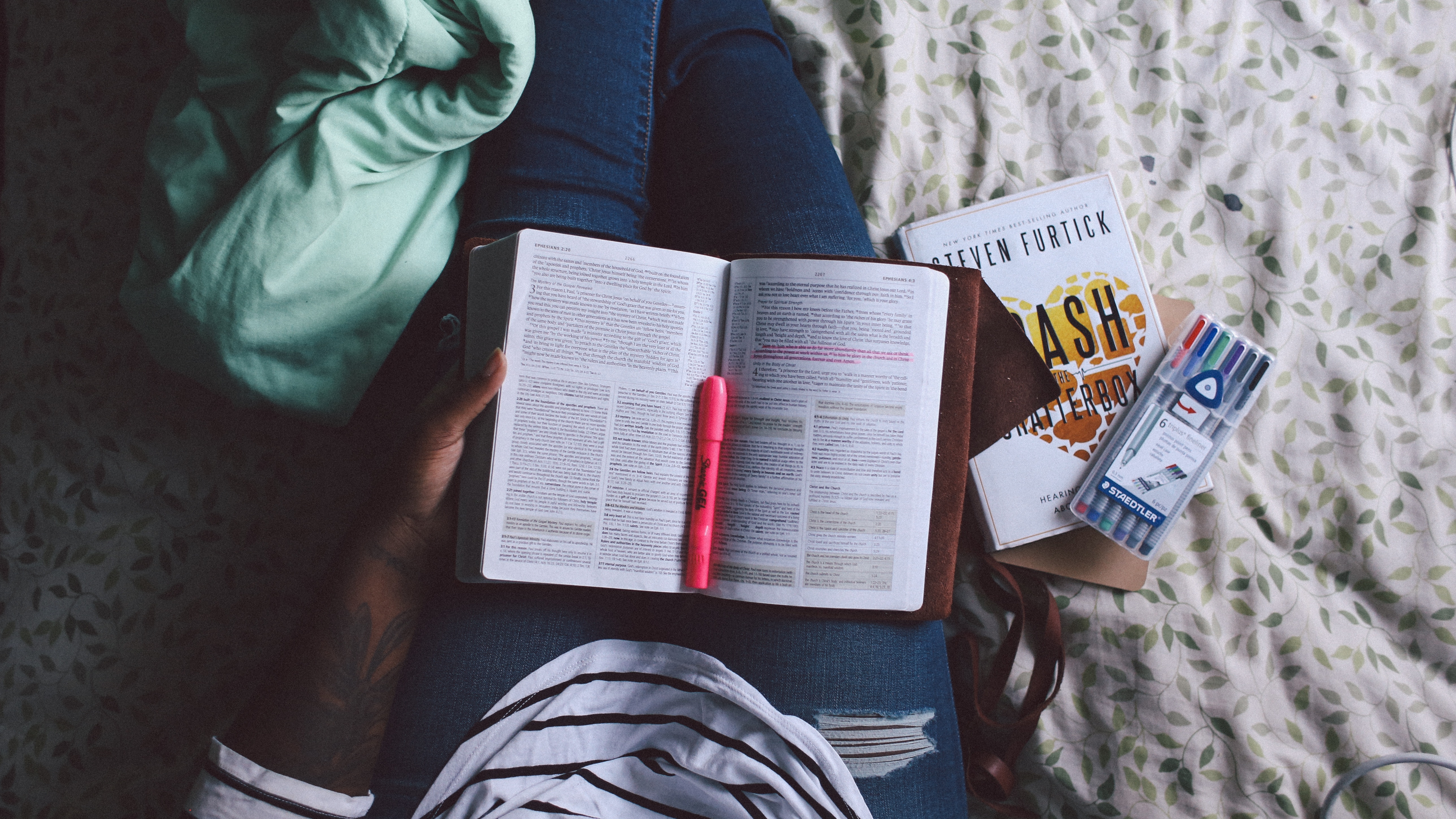 Crash the Chatterbox, Photo by Jazmin Quayanor, Unsplash.com