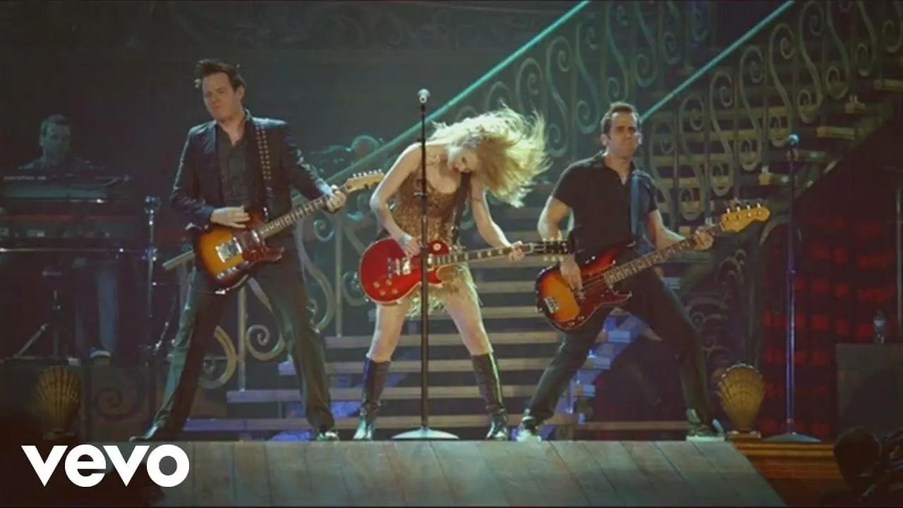 Sparks Fly/Taylor Swift 歌詞和訳と意味