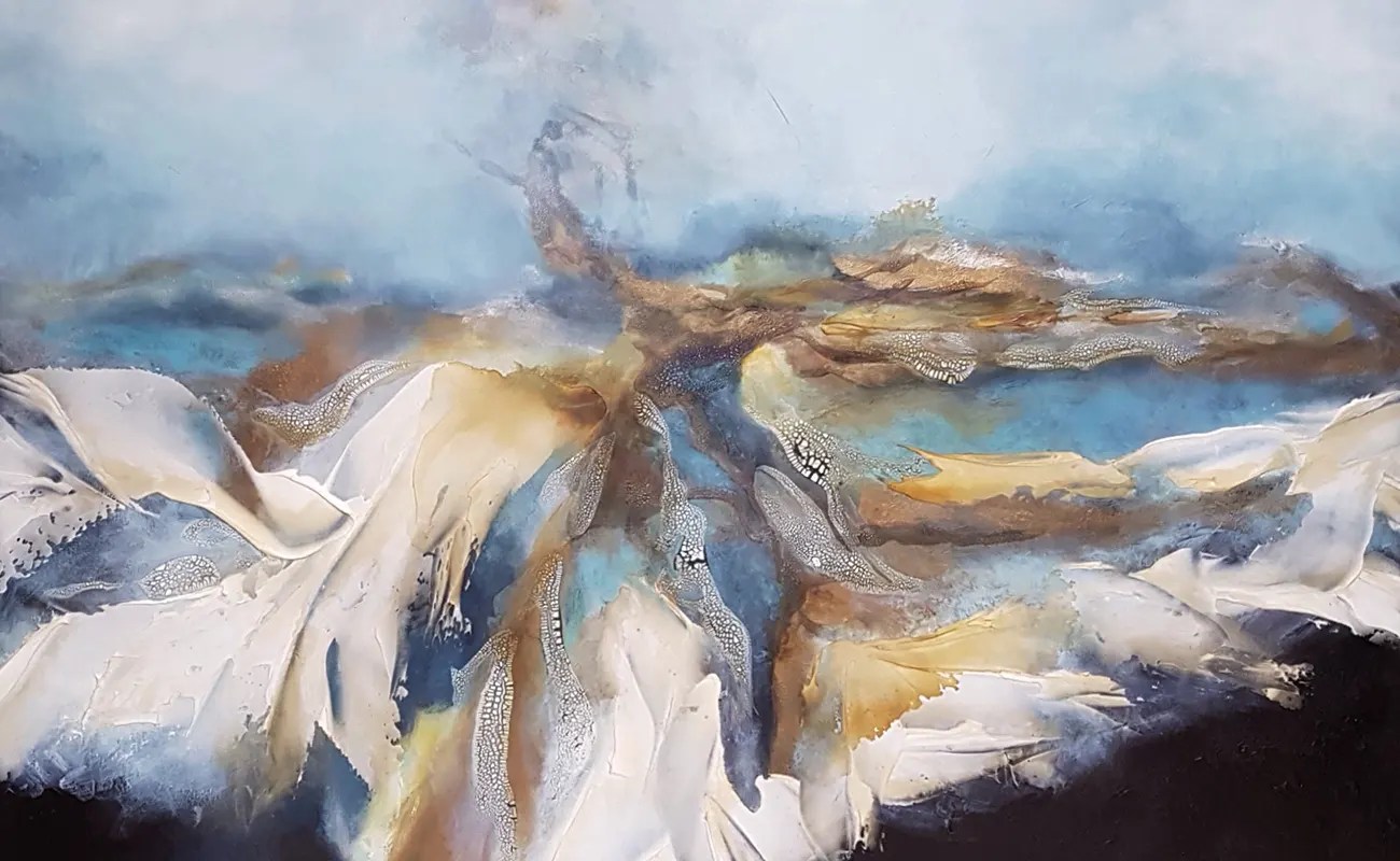 JOLIC: The Artistic Alchemy of Light, Texture, and Movement