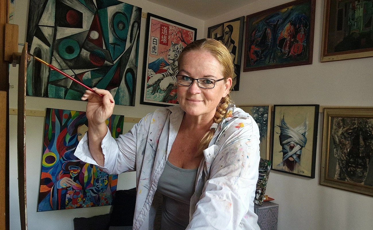 Dora Keleti: Mastering Emotions through Color and Portraiture