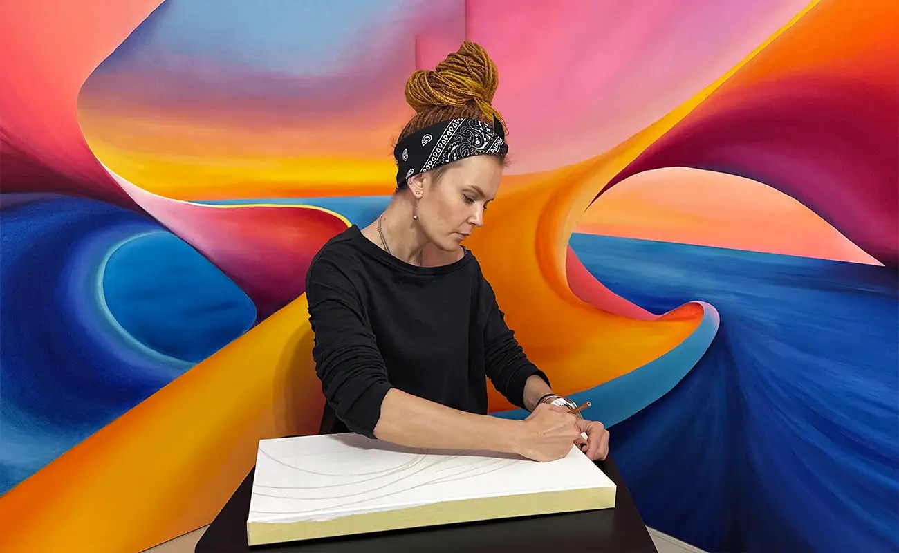 Alena Rezanova: Painting Light, Feeling Thought
