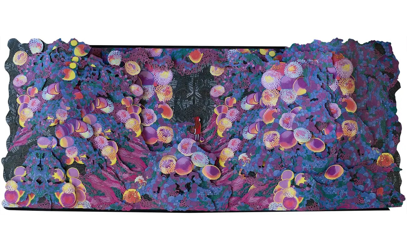 Ann Petite: The Microscopic Stories of Color