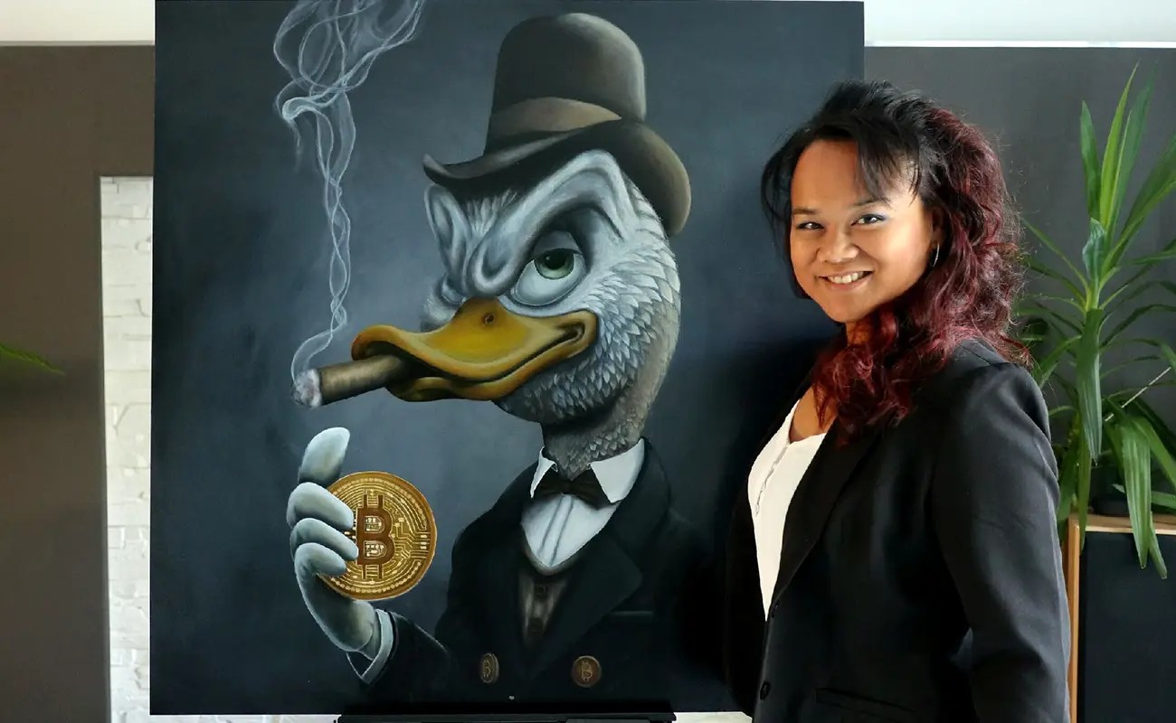 Chrissy Abria: Painting the Space Between Two Worlds