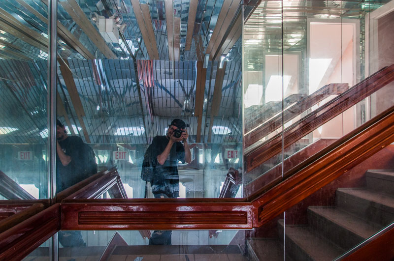 South Beach Orlando Luxury Suites | Photo © 2010 Bullet, www.abandonedfl.com